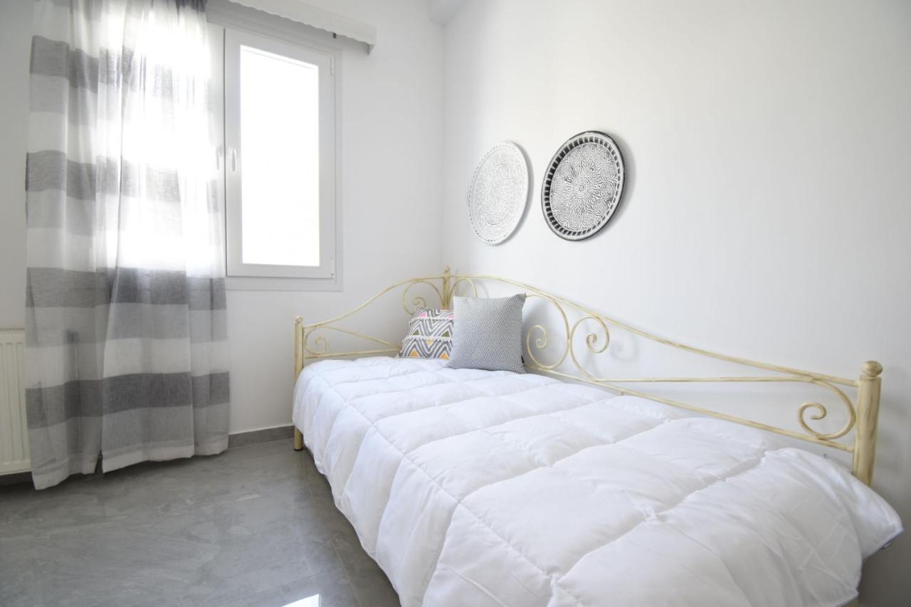 Foivos Apartment Naxos City Екстер'єр фото